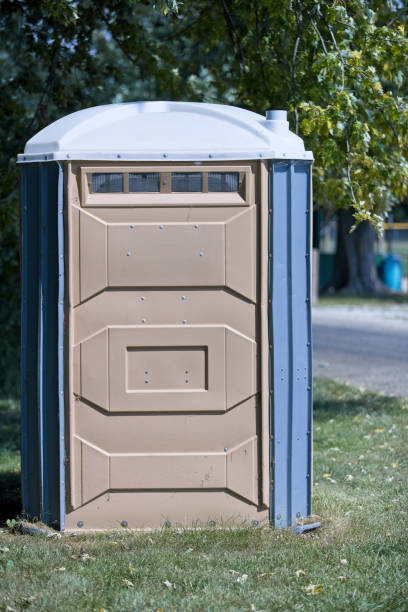 Best Portable restroom trailer rental  in Norwalk, IA